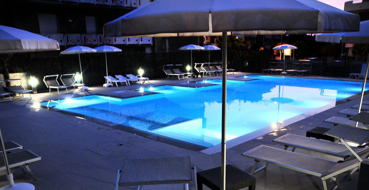 Hotel Gardenia Caorle Exterior foto