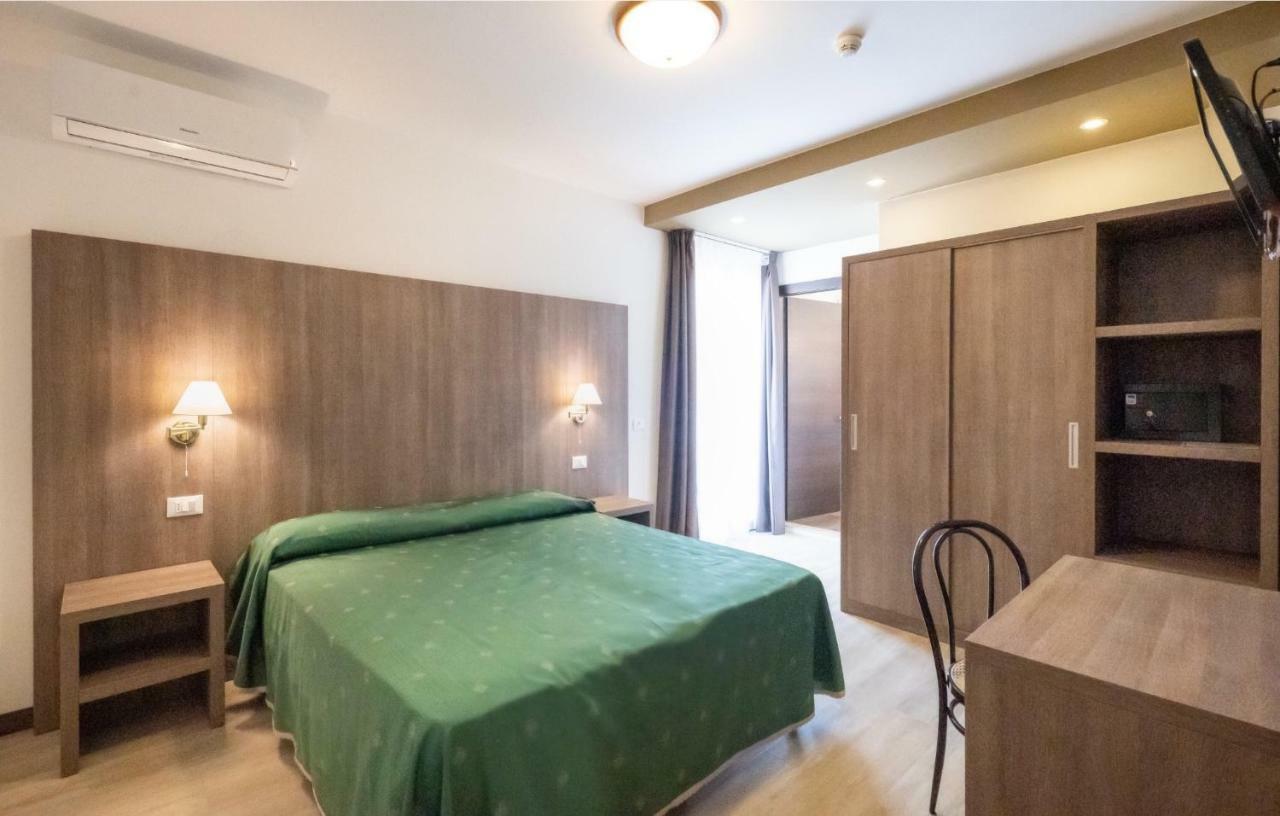Hotel Gardenia Caorle Exterior foto